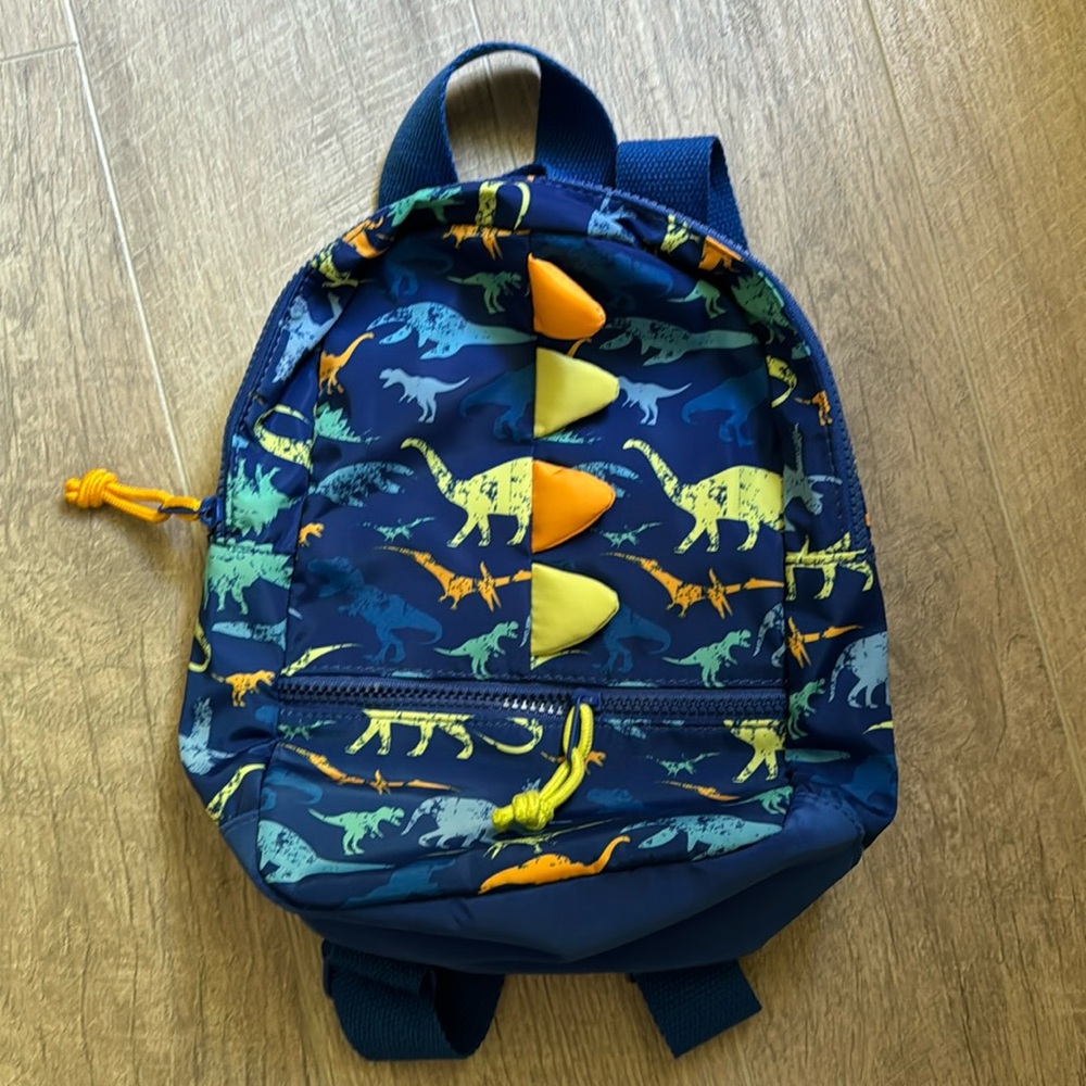 Cat & Jack new without tags blue multicolored Dinosaur backpack